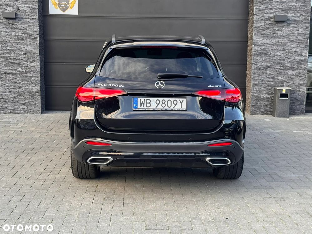 Mercedes-Benz GLC 300 de 4-Matic AMG Line - 5