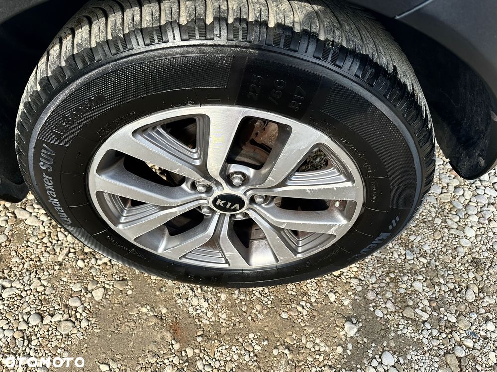 Kia Sportage 1.6 GDI 2WD ISG Dream-Team Edition - 36