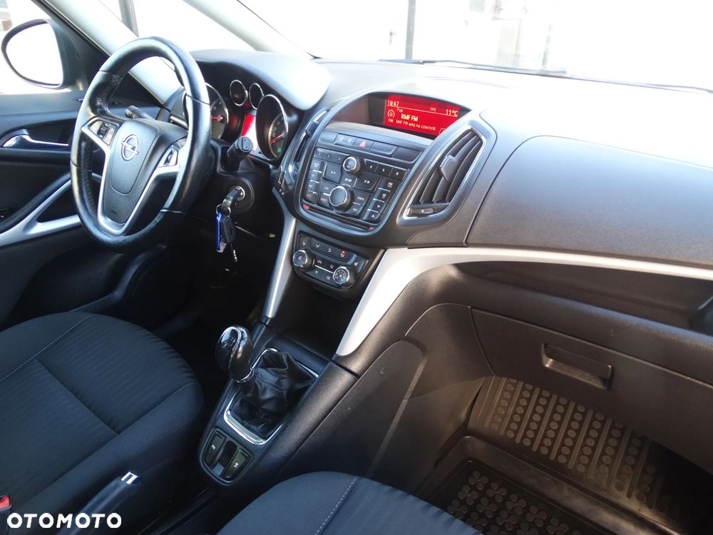 Opel Zafira Tourer 1.4 Turbo Active - 25