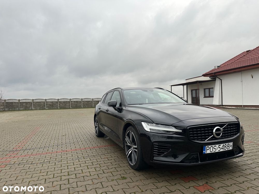 Volvo V60 T6 AWD Recharge Geartronic RDesign - 1