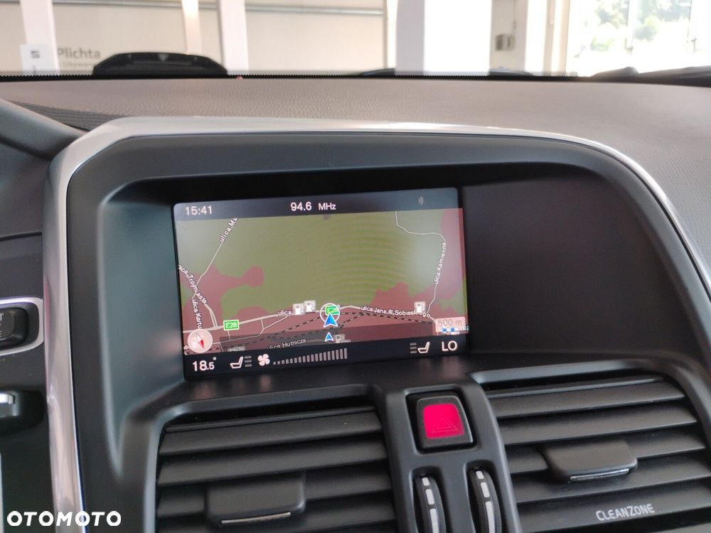 Volvo XC 60 - 23