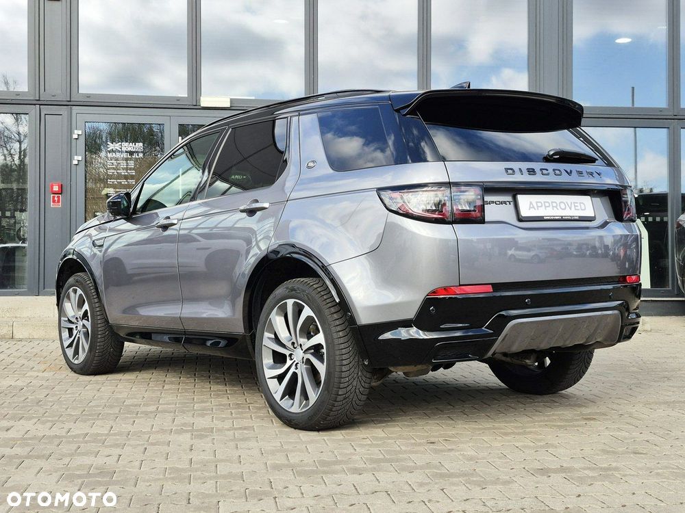 Land Rover Discovery Sport - 10