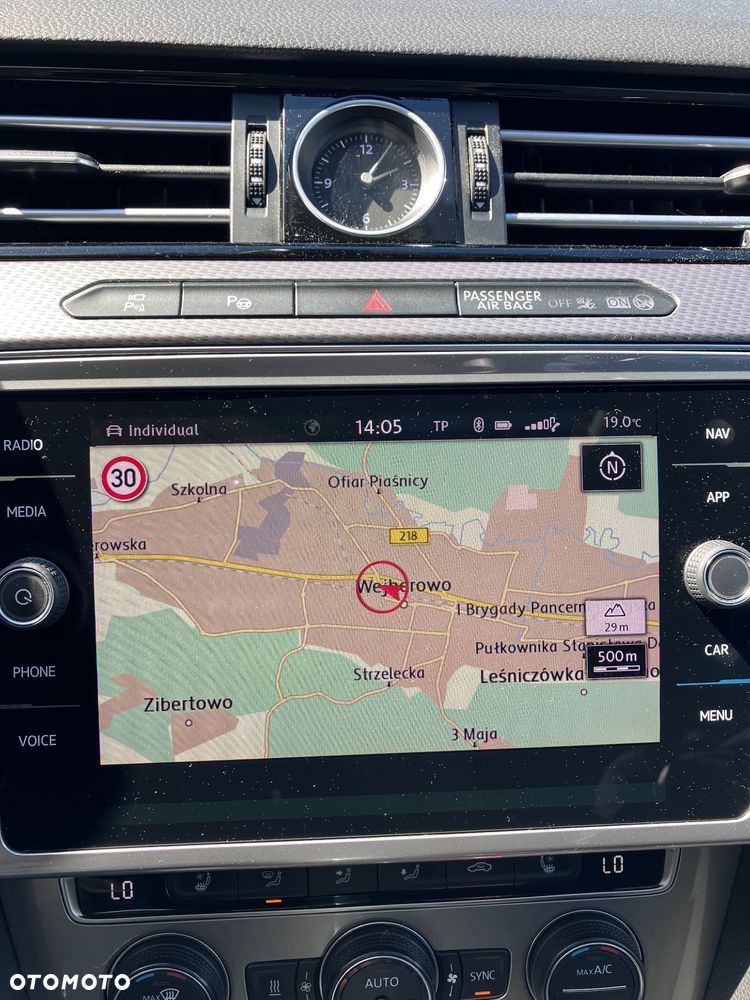 Volkswagen Passat - 23