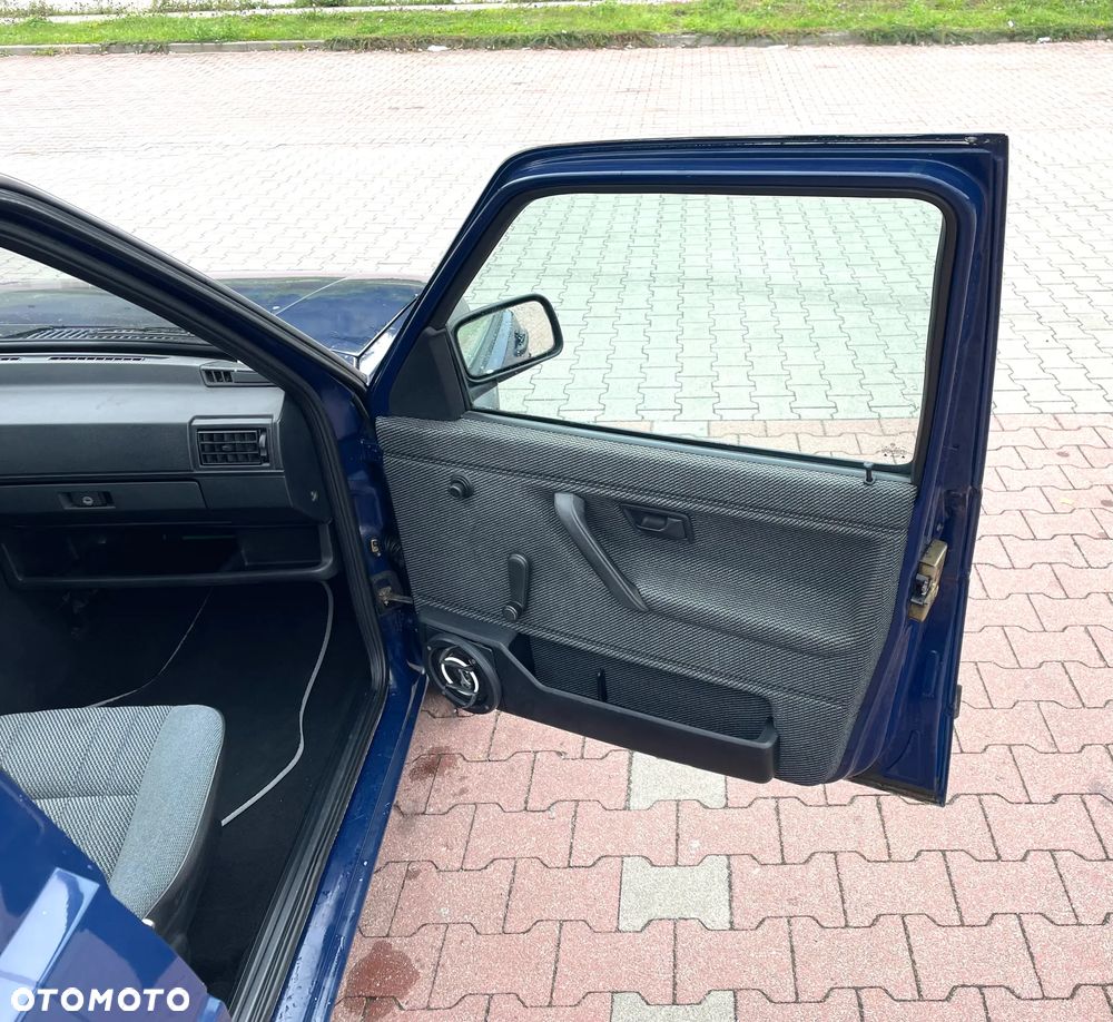 Volkswagen Golf 1.6 CL TDLLK TD - 20