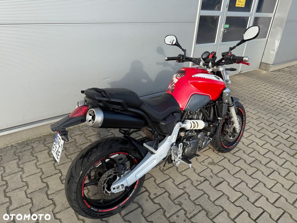 Yamaha MT - 2