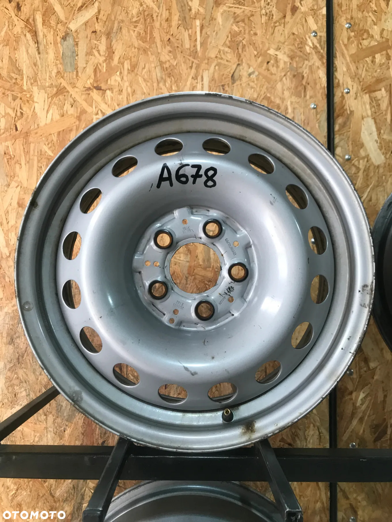 4 FELGI STAL. MERCEDE VITO 447 2014r.- 16'' - 2