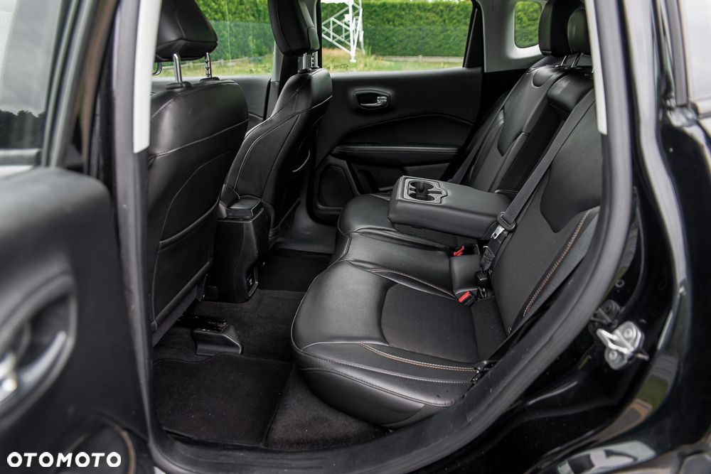 Jeep Compass 1.4 TMair Longitude FWD S&S - 18