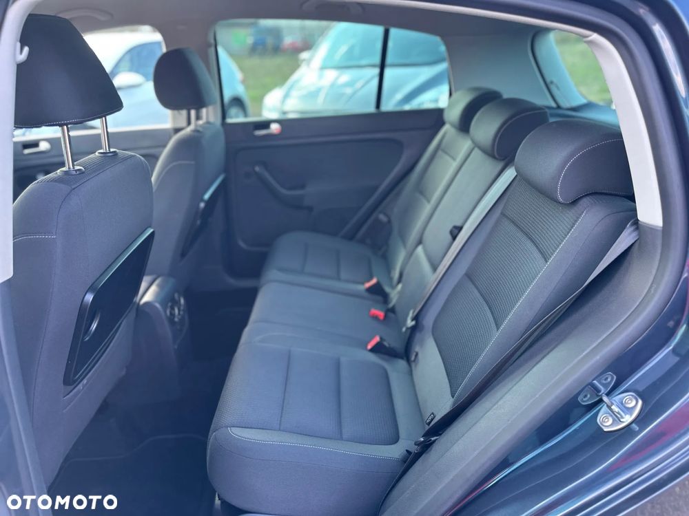 Volkswagen Golf Plus 1.6 TDI BlueMot Comfortline - 17