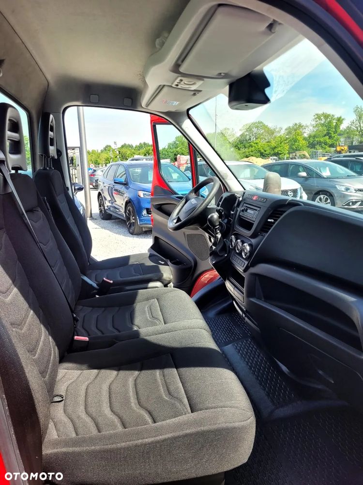 Iveco DAILY 35S17 - 19
