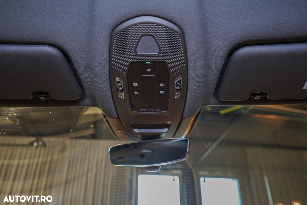 Porsche Cayenne Coupe E-Hybrid - 22