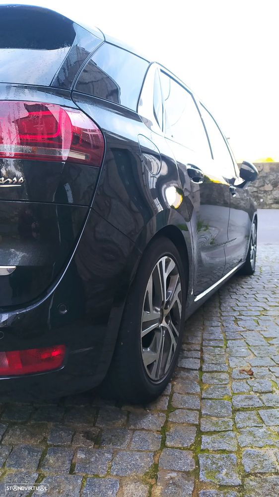 Citroën C4 Picasso 1.6 e-HDi Exclusive - 16