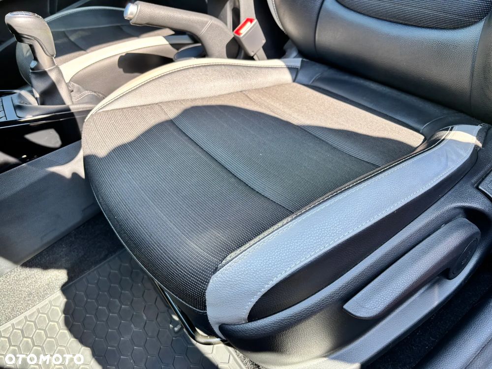 Kia Stonic 1.0 T-GDI L - 13