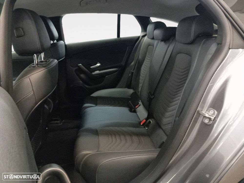 Mercedes-Benz CLA 180 d Shooting Brake Style Aut. - 13