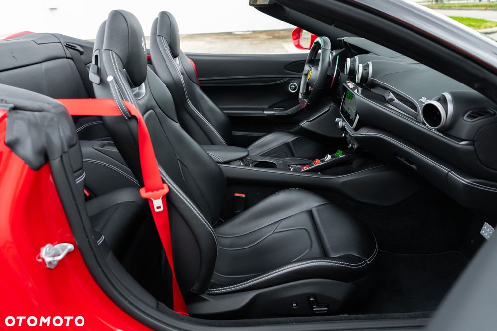 Ferrari Portofino - 10