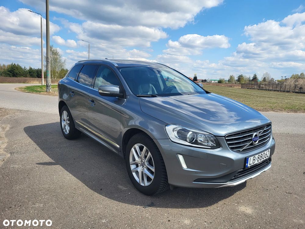 Volvo XC 60 D4 AWD Geartronic Summum - 1