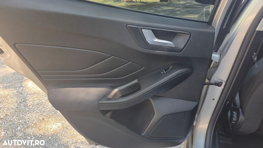 Ford Focus 1.5 EcoBlue Start-Stopp-System COOL&CONNECT - 7