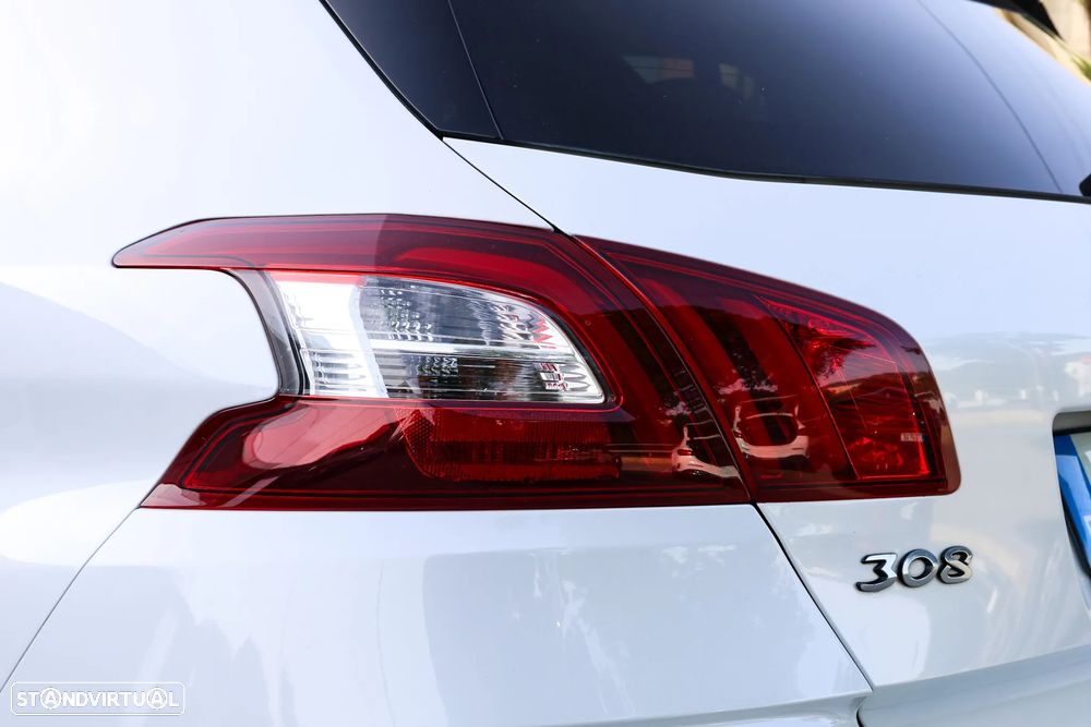 Peugeot 308 1.6 BlueHDi GT Line - 22