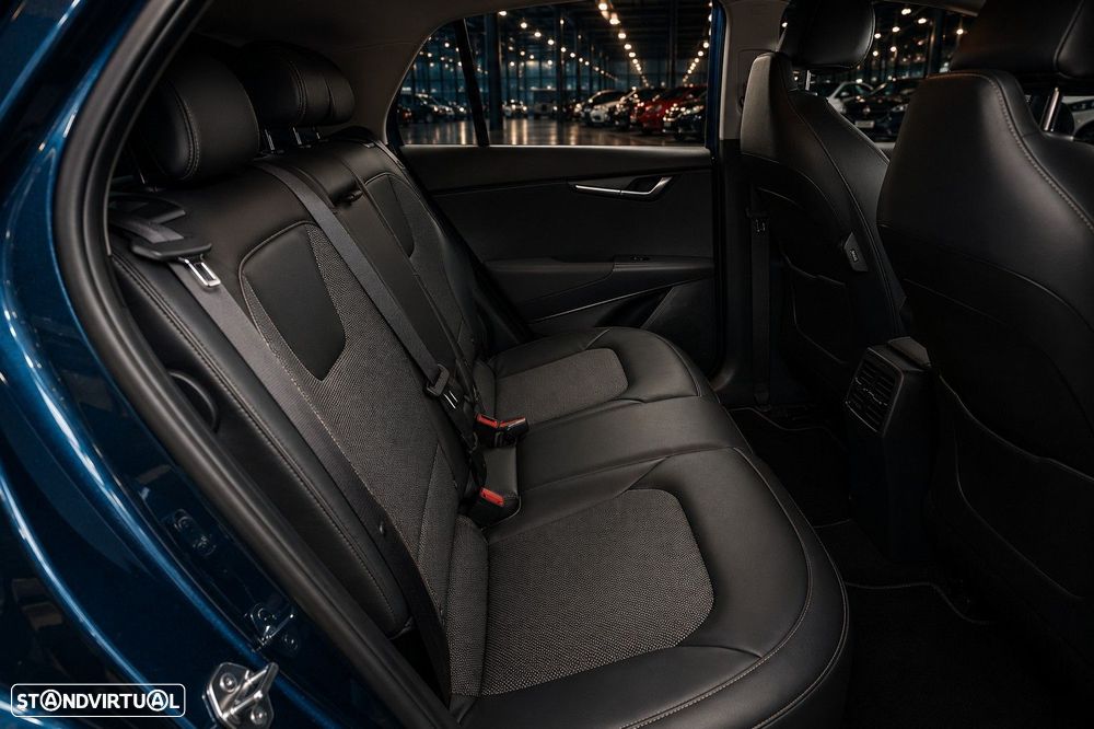 Kia Niro EV 64kWh Drive - 3