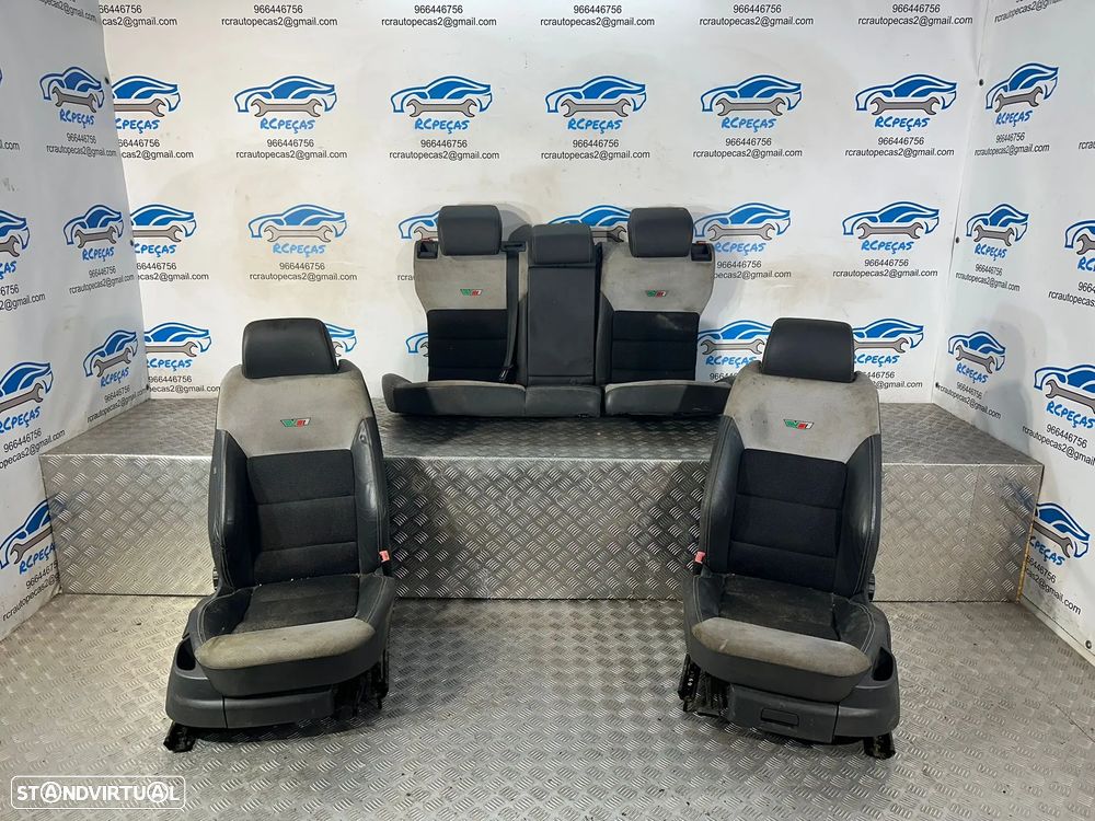 Conjunto Bancos Pele Tecido Skoda Octavia 2 MK2 1Z RS VRS 2004 - 2013
