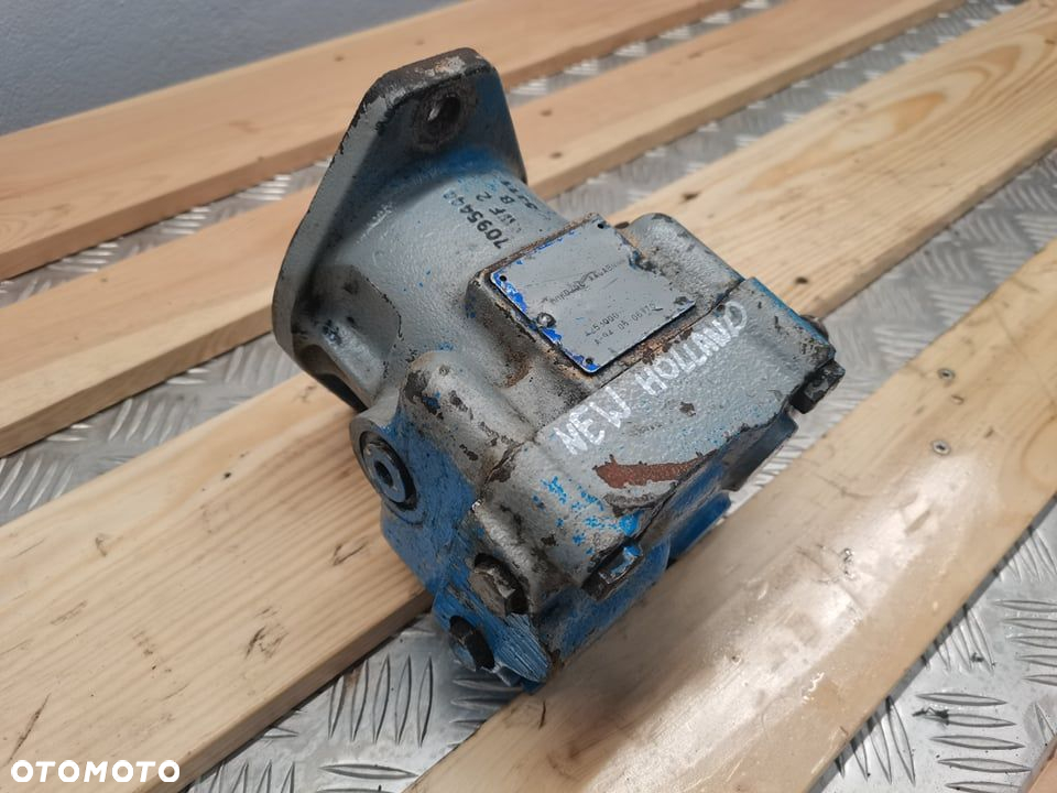 Pompa hydrauliczna Sauer-Danfoss {Typ MFF025C AAGABNNN} - 5
