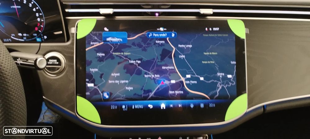 Mercedes-Benz E 300 Standard - 24