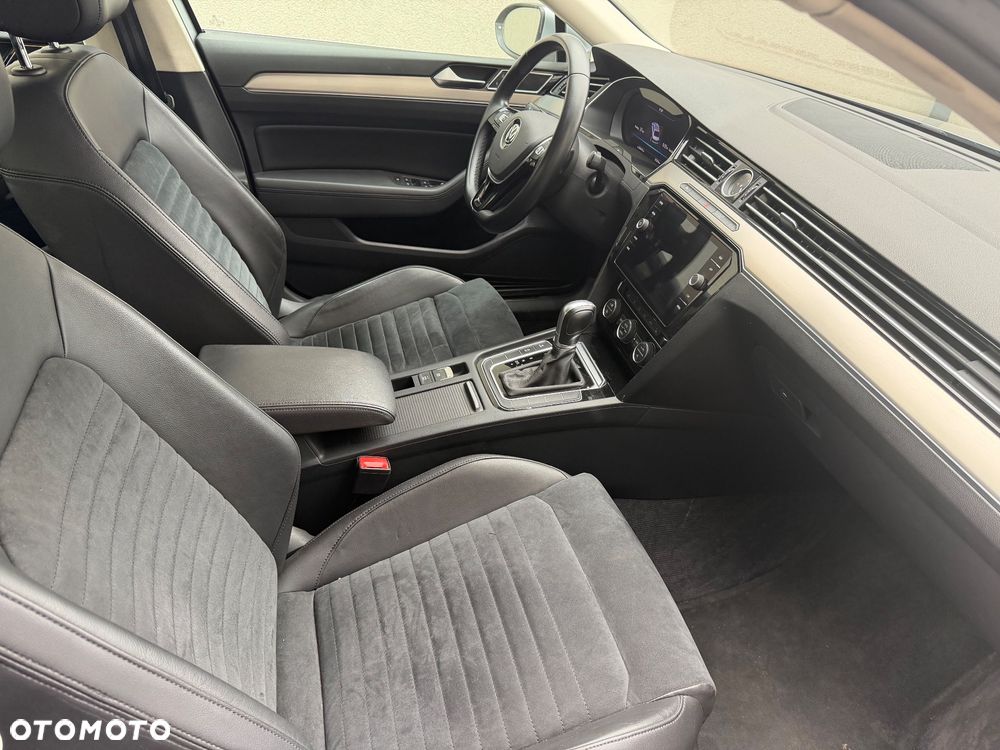 Volkswagen Passat 2.0 TDI BMT Highline DSG7 - 17