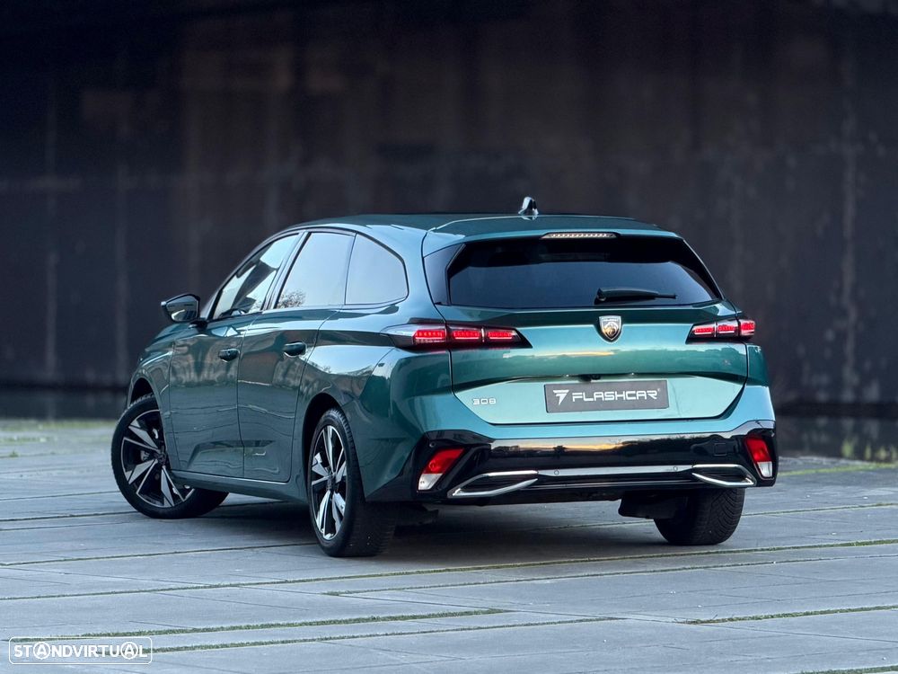 Peugeot 308 SW 1.2 PureTech Allure Full LED EAT8 - 23
