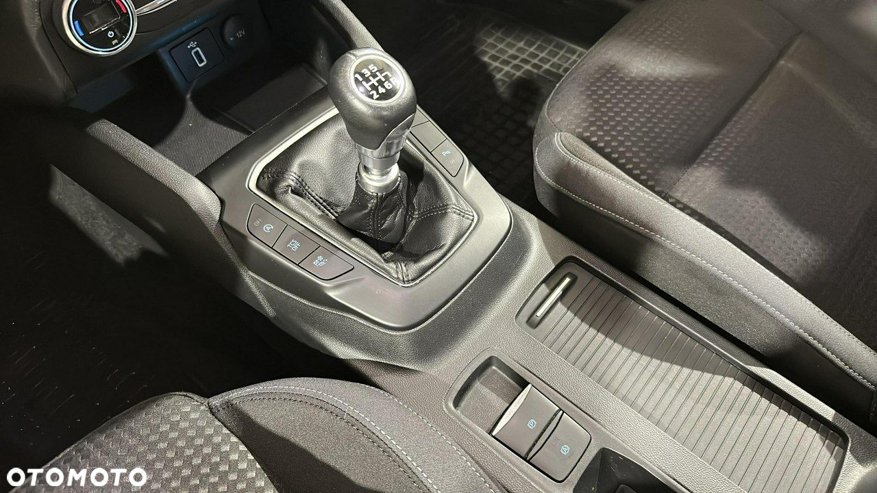 Ford Focus - 16