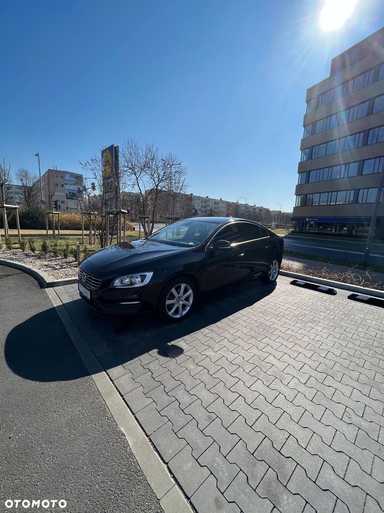 Volvo S60 D2 Drive-E Momentum - 13