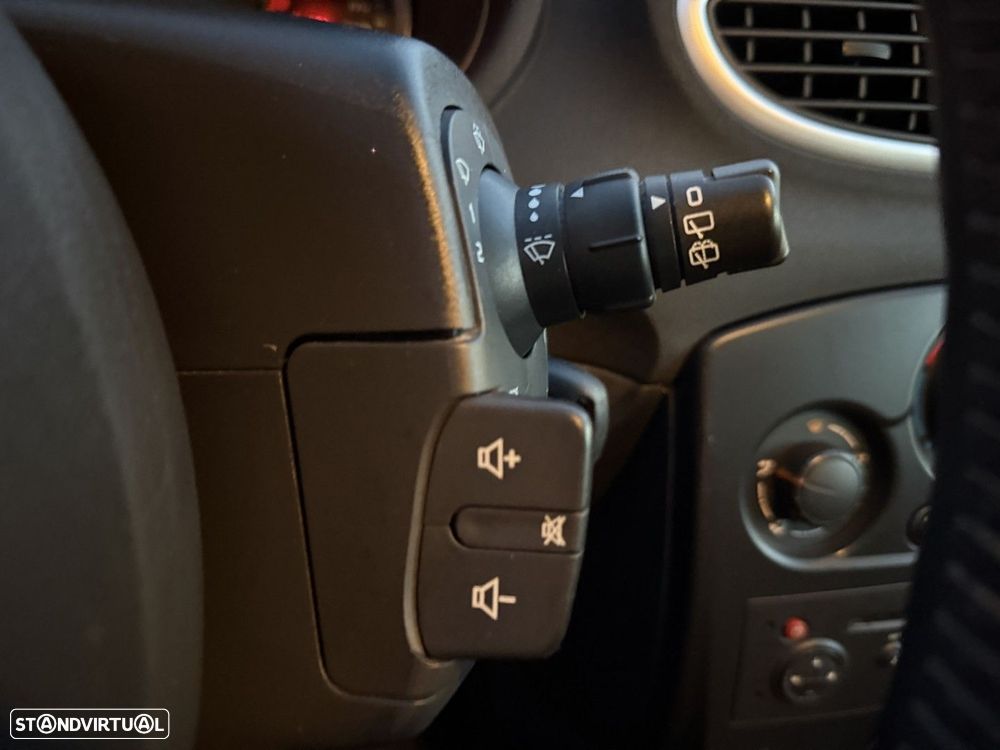 Renault Clio Break 1.2 16V Dynamique - 15