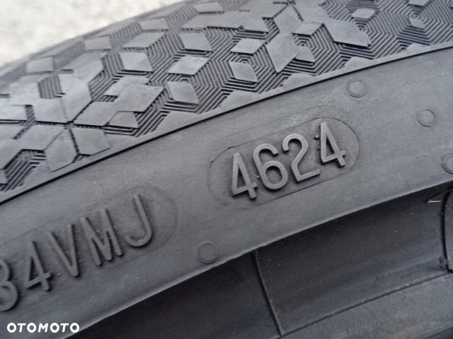 245/45/R19 102V XL Continental Winter Contact TS870P - 8