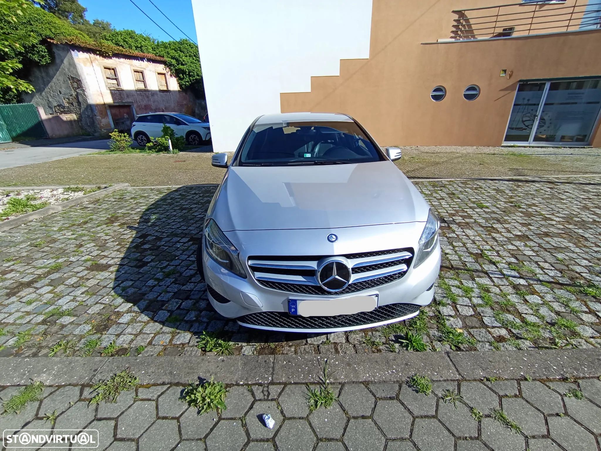 Mercedes-Benz A 180 - 1