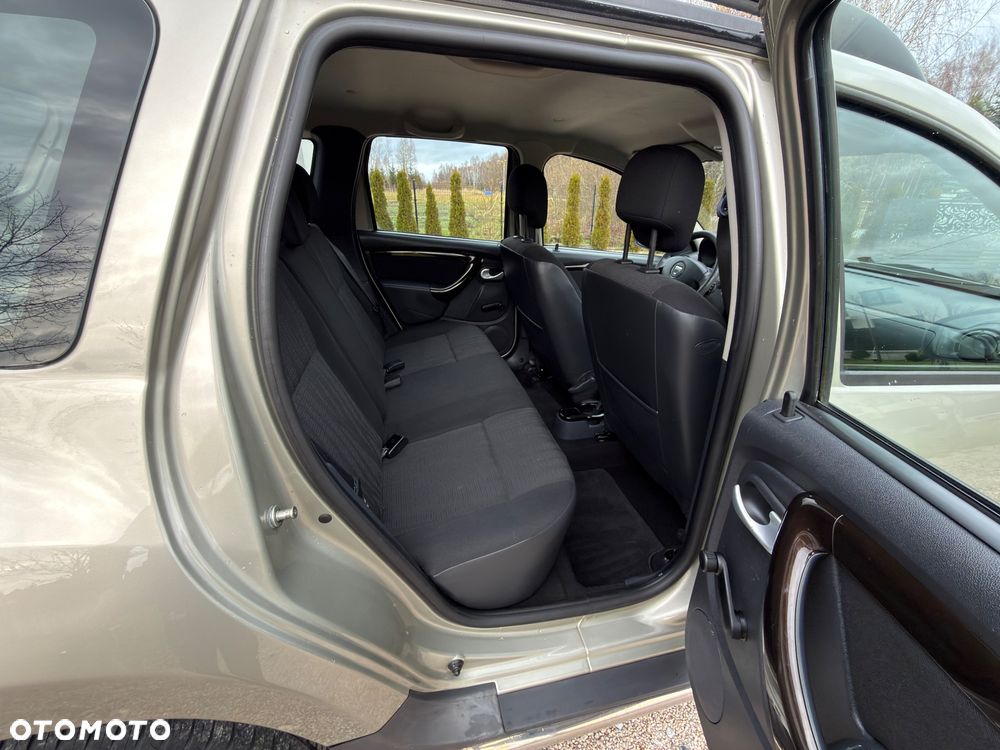 Dacia Duster 1.6 16V 4x2 - 23