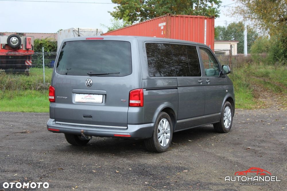 Volkswagen Multivan - 6