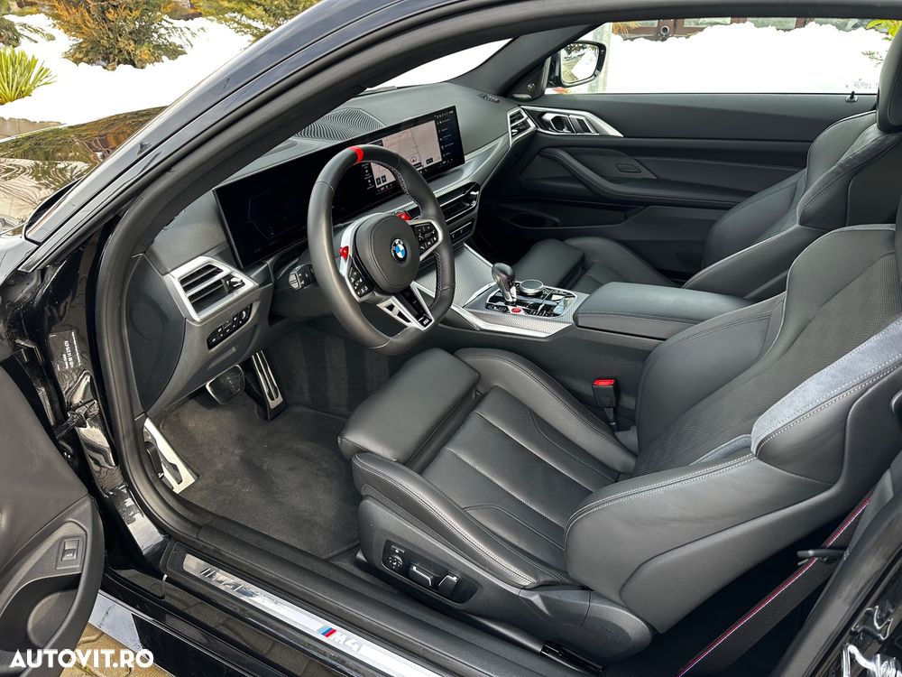 BMW M4 Competition - 36