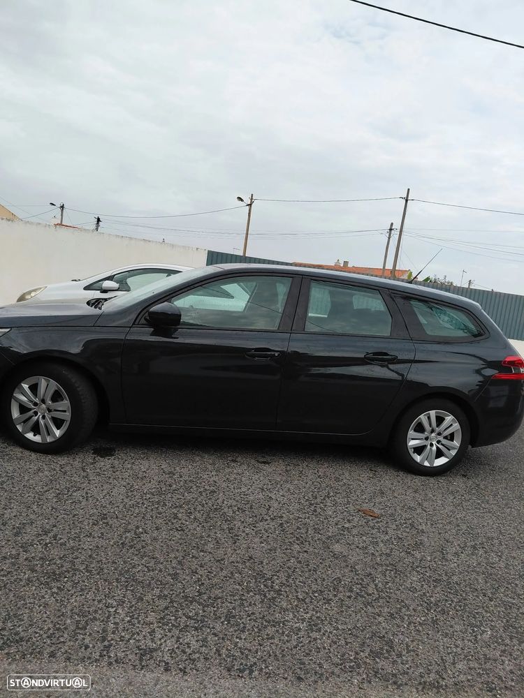 Peugeot 308 SW - 10