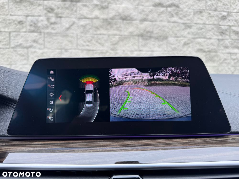 BMW Seria 5 518d Luxury Line - 19
