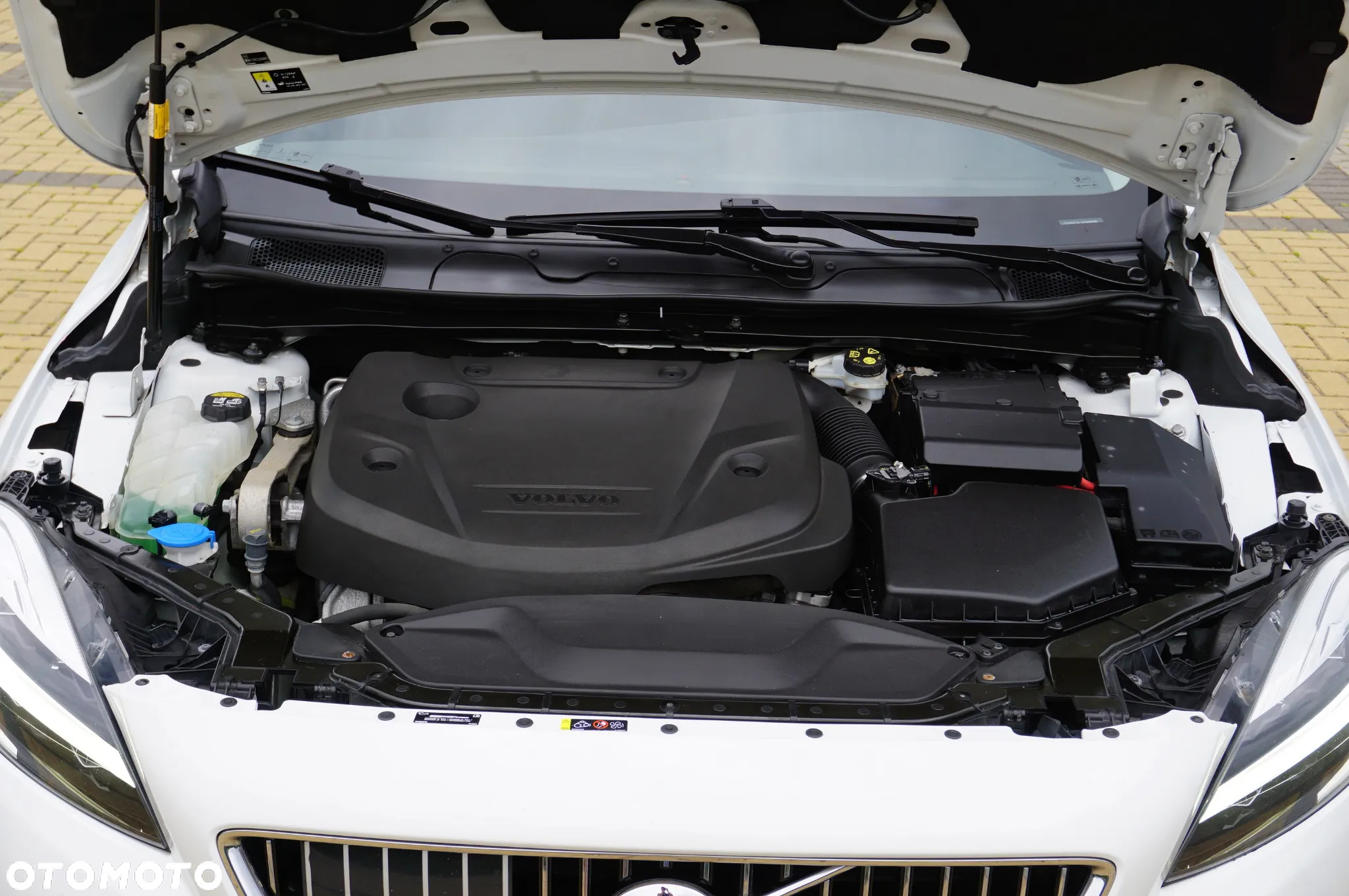 Volvo V40 D2 Inscription - 17