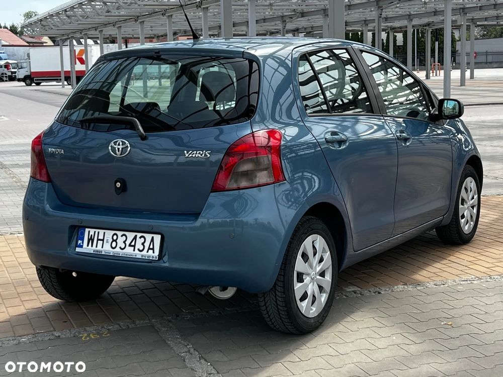 Toyota Yaris 1.3 Sol Premium MM - 6