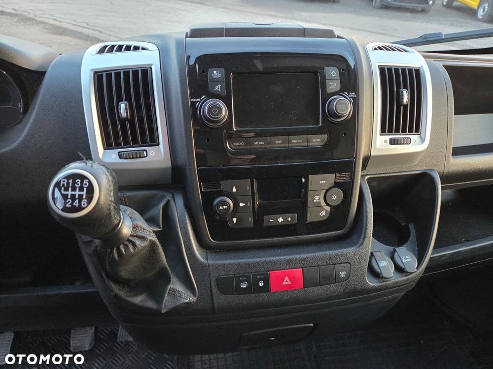 Citroën Jumper 2.2 DIESEL L4H2 - 11