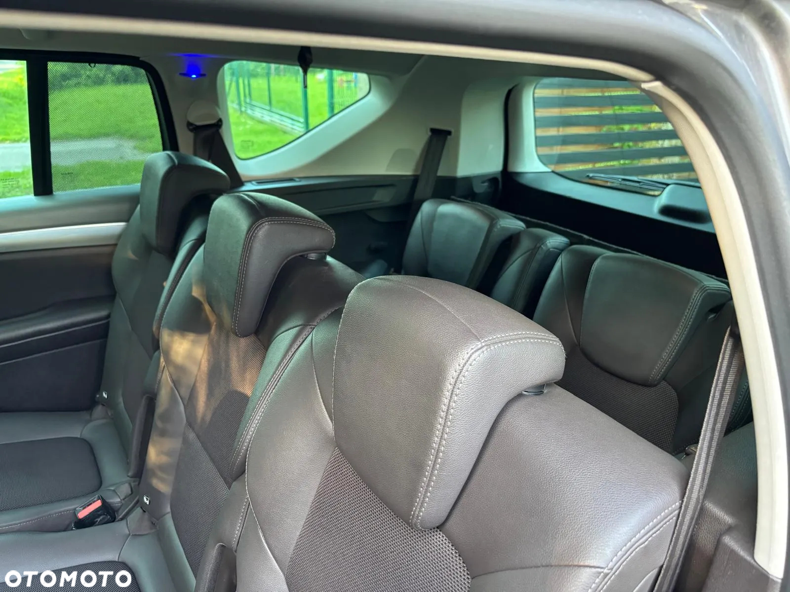 Renault Espace 1.6 dCi Energy Initiale Paris EDC 7os - 20