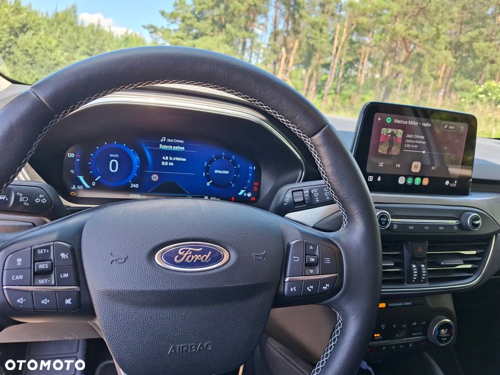 Ford Focus 1.0 EcoBoost Titanium X - 3