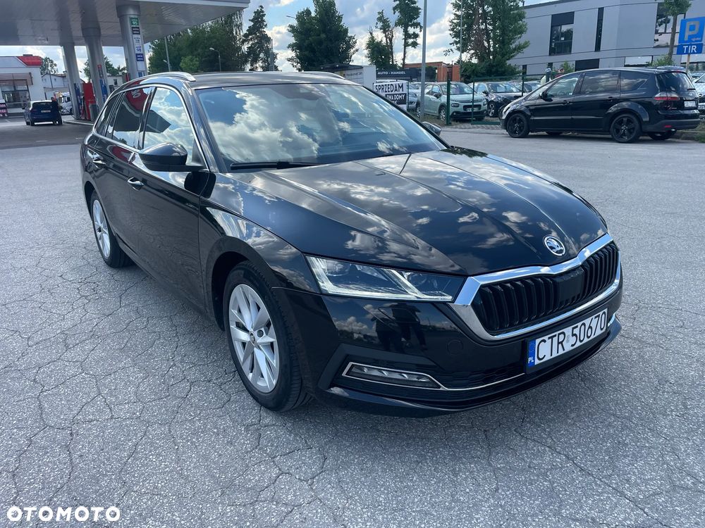 Skoda Octavia 2.0 TDI DSG Style - 2