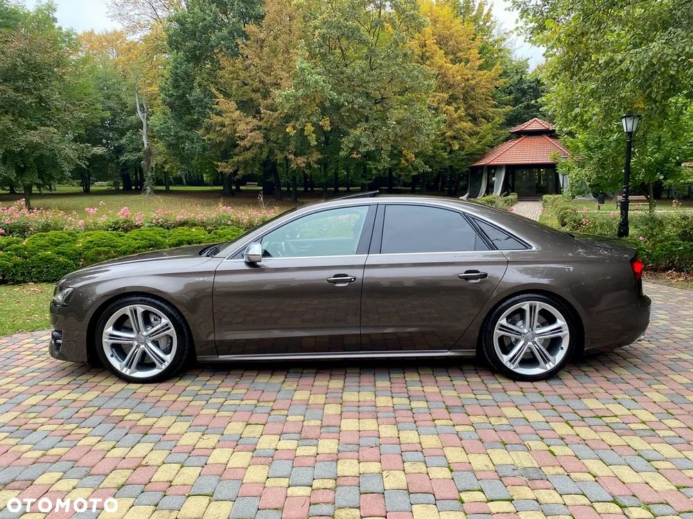 Audi S8 4.0 TFSI Quattro - 2