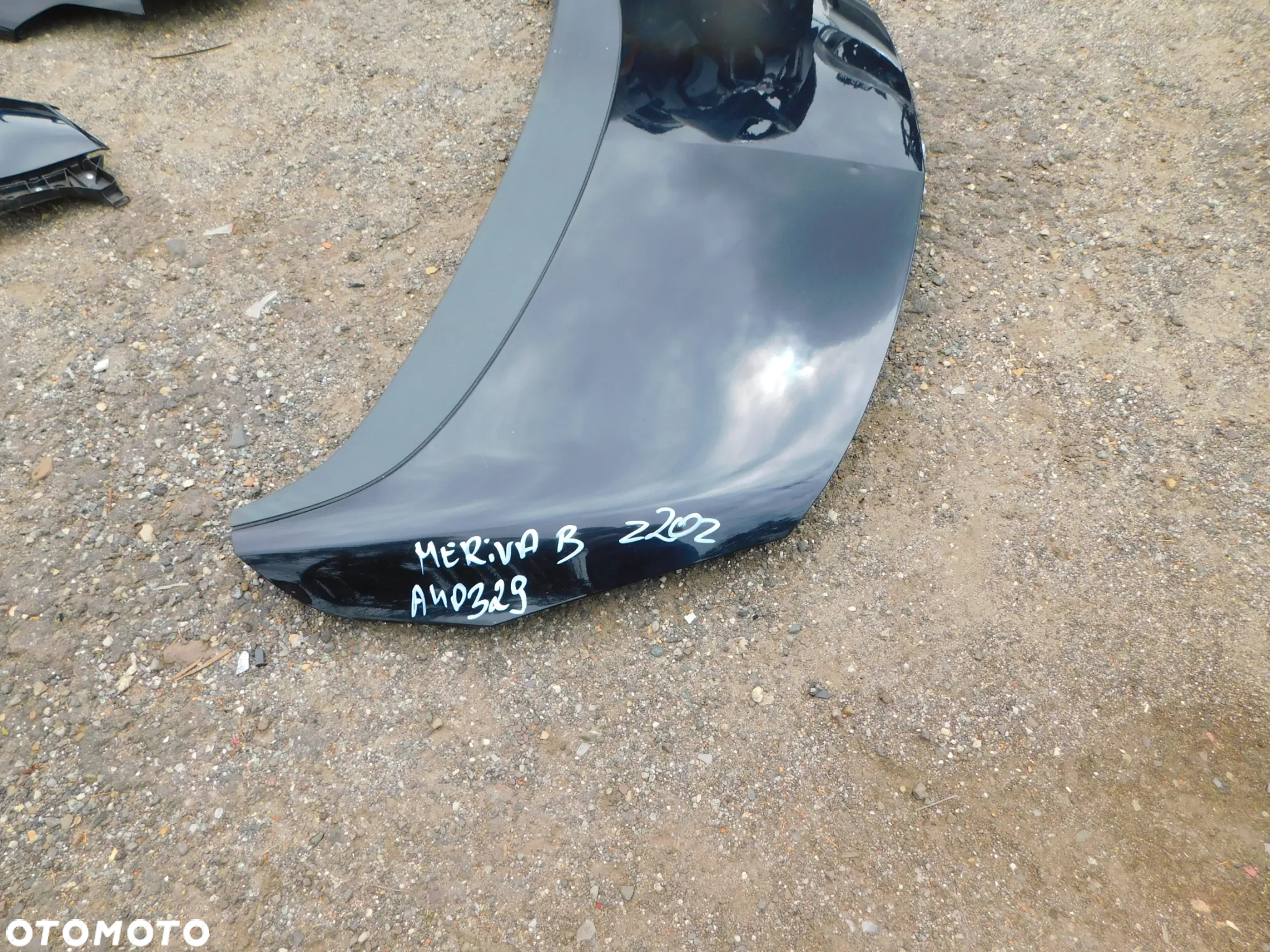opel meriva B maska  kolor Z20Z nr A40329 WYSYŁKA - 2