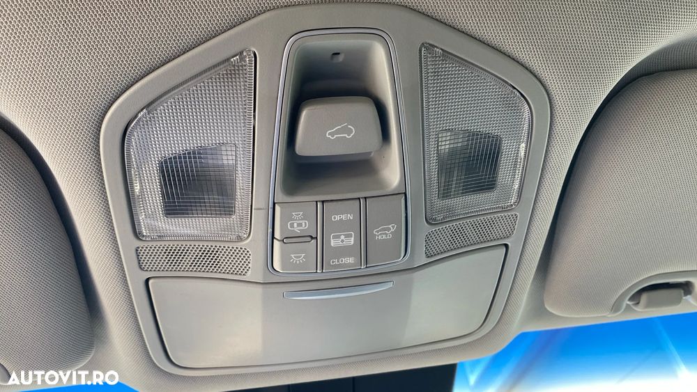 Hyundai Santa Fe - 19