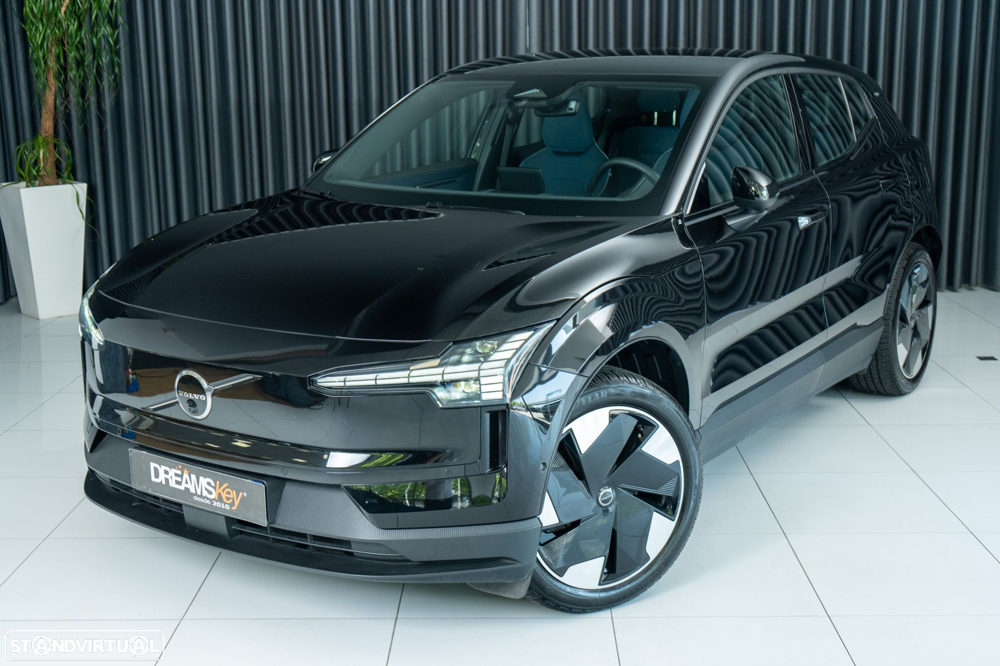 Volvo EX30 69 kWh Single Motor Extended Range Ultra - 37