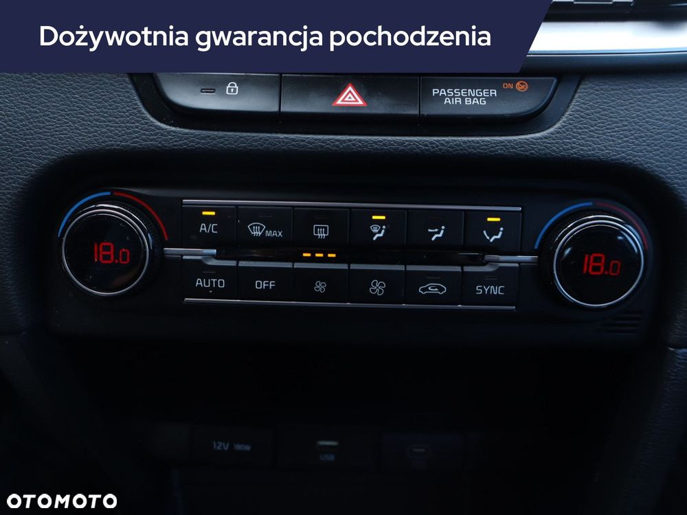 Kia Ceed - 21