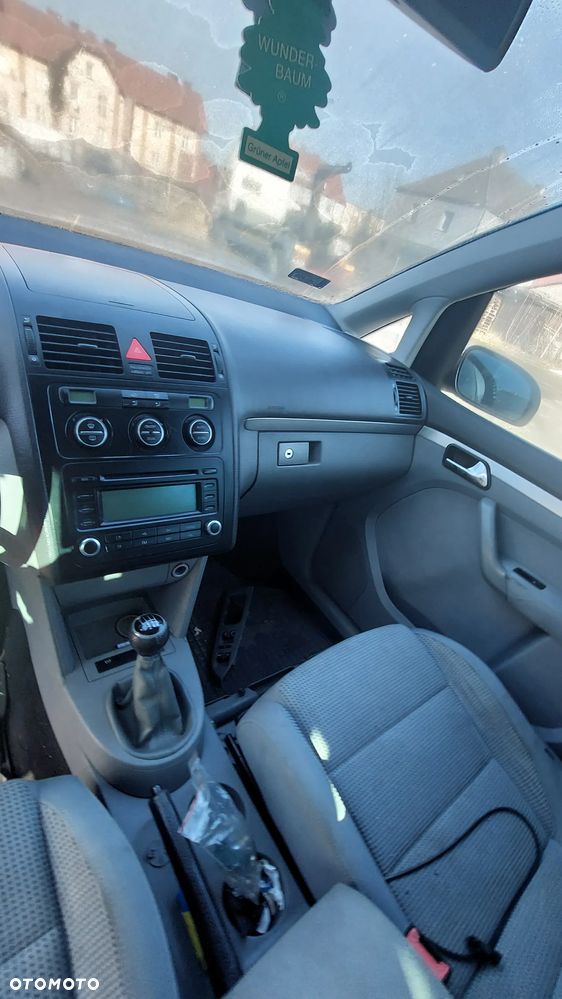 VW Touran 2006  i 2005r. 2,0 diesel na części - 24