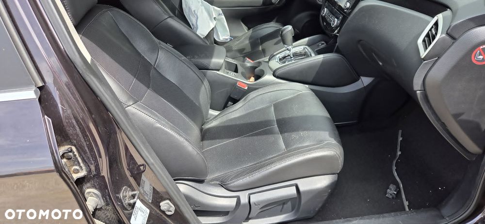 NISSAN QASHQAI J11 II fotel prawy przód - 2